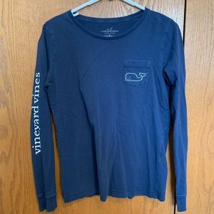 Vineyard Vines navy blue long sleeve tshirt size S